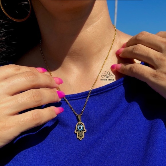 Evil Eye Hamsa Necklace | Gold Plated Stainless Steel | Handmade - Picture 7 of 7